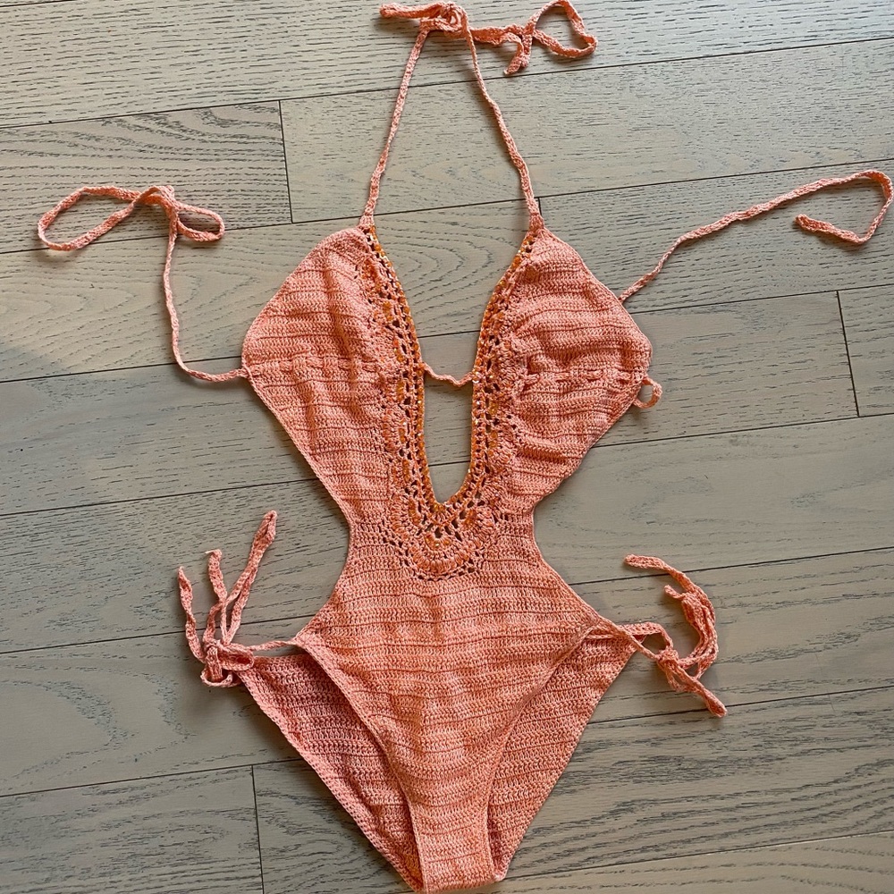 ANNA KOSTUROVA one piece bathing suit size M